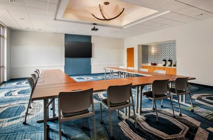 Interior photo of renovated hotel meeting room 